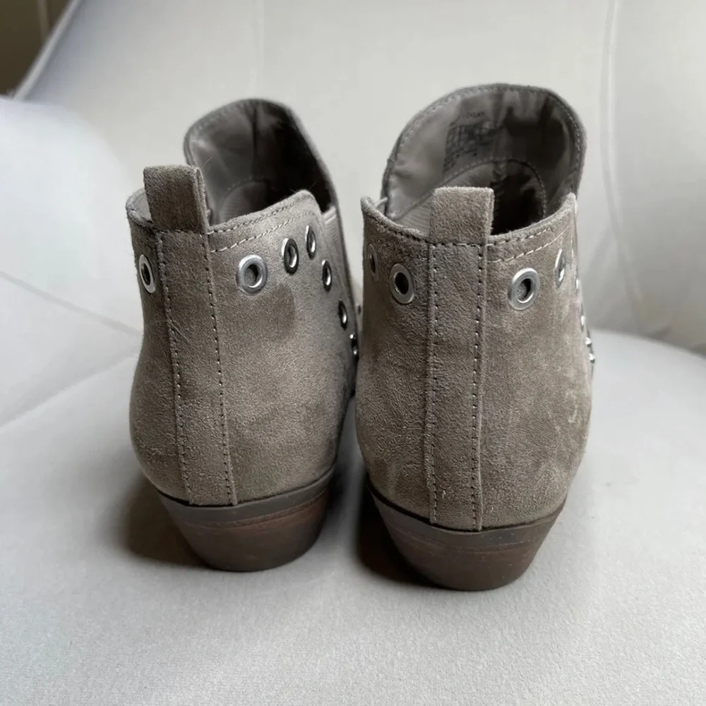 Circus By Sam Edelman Booties Youth 4 Studded Boots Brown Taupe Nubuck